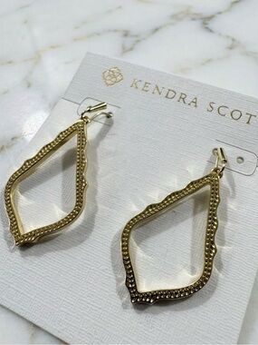 Kendra Scott Sophia Drop Earrings